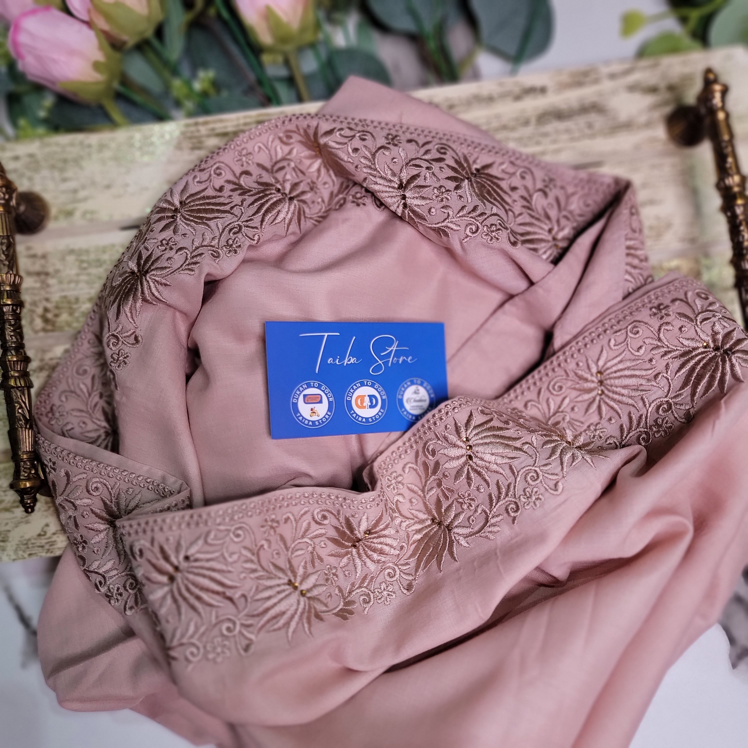 Lalezar embroidered chadar in Peach Pink with elegant floral border embroidery by Taiba Store
