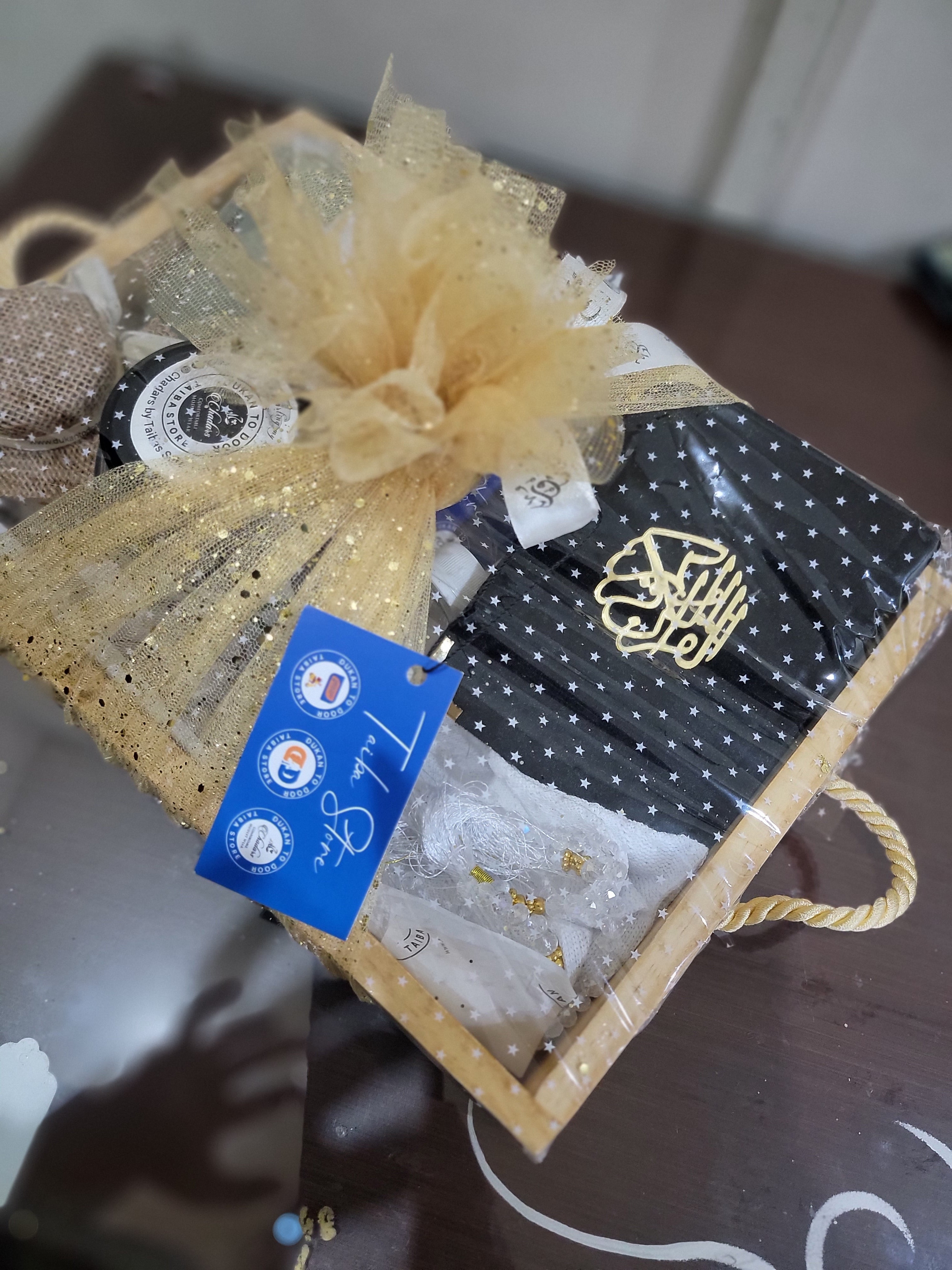 PACKAGE 5 — Premium Wooden Tray Gift Set